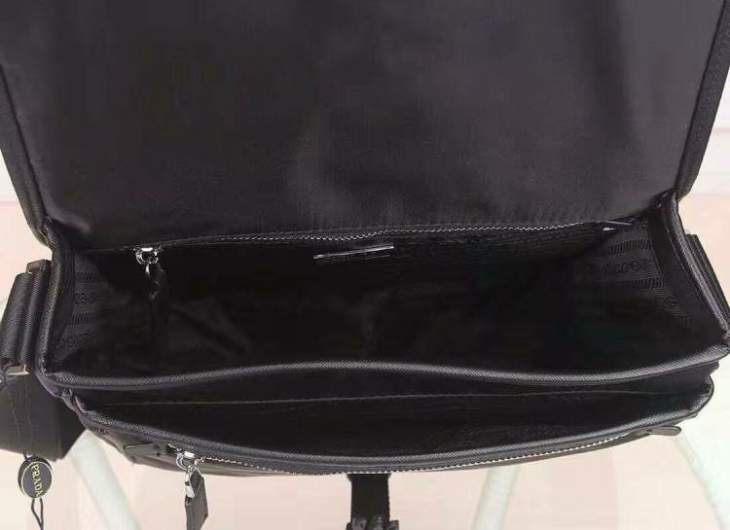 Picture of Prada Mens Bags _SKUfw167301988fw